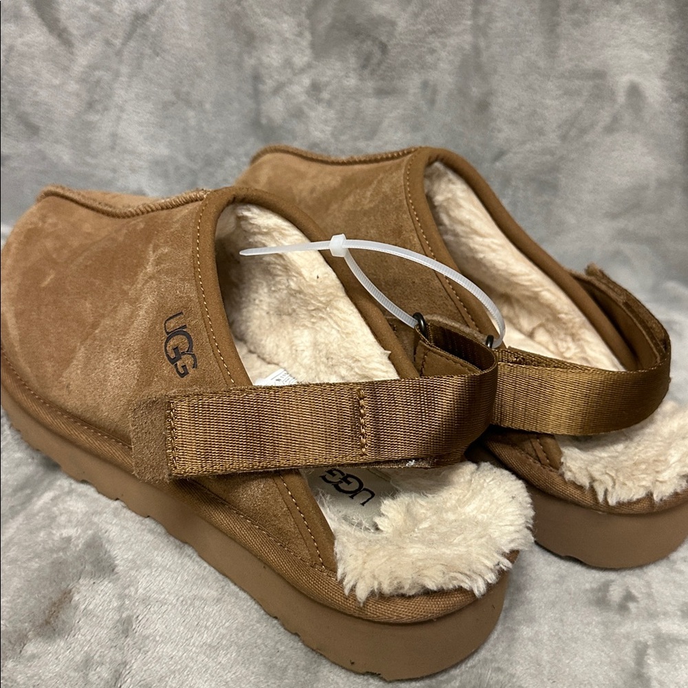 UGG Lanah Clogs Slippers Size 9 - Picture 5 of 8